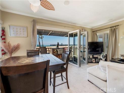 1003 Seal Way , Seal Beach, CA