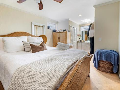 1003 Seal Way , Seal Beach, CA