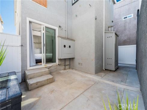 1003 Seal Way , Seal Beach, CA