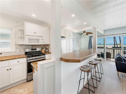 1003 Seal Way , Seal Beach, CA