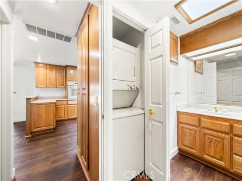 1560  Interlachen Road M12-66l  , Seal Beach, CA