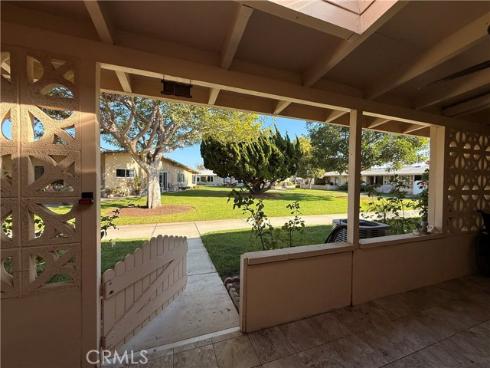 13601  Medinac  72E  Lane, Seal Beach, CA