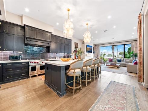 15  Marina Way  , Seal Beach, CA