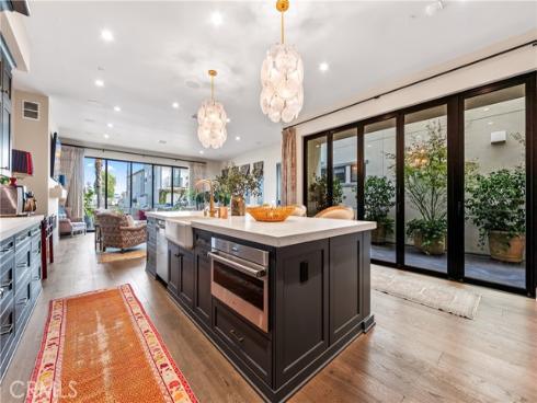 15  Marina Way  , Seal Beach, CA