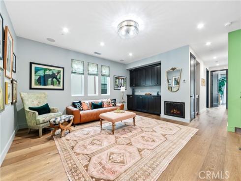 15  Marina Way  , Seal Beach, CA