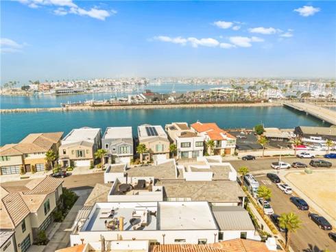 15  Marina Way  , Seal Beach, CA