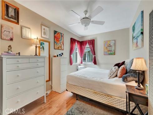 125  5th   Street, Seal Beach, CA