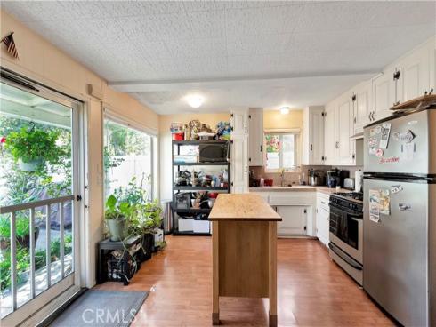 125  5th   Street, Seal Beach, CA