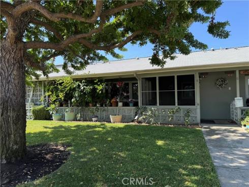 13410  Saint Andrew's  70E  Drive, Seal Beach, CA