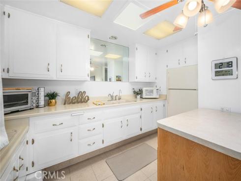 1491  Golden Rain  91B  RoadM5, Seal Beach, CA