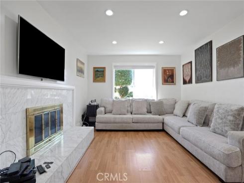 4549  Birchwood  , Seal Beach, CA