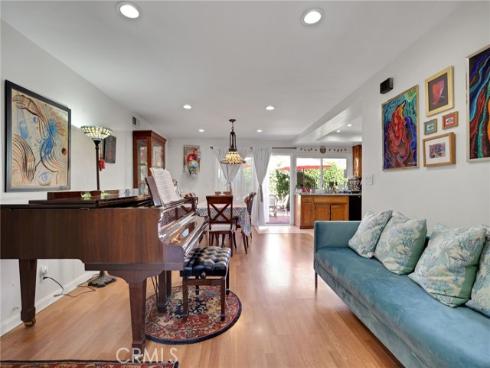 4549  Birchwood  , Seal Beach, CA