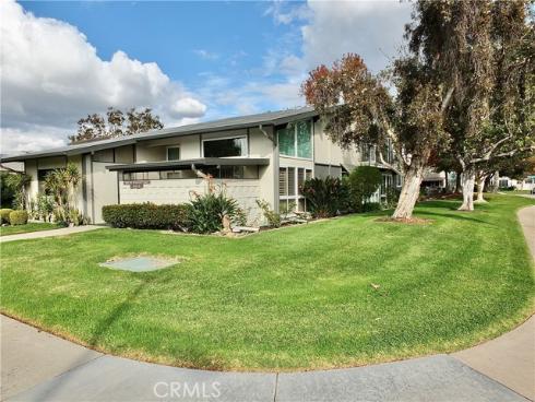 1891  Mckinney  26B  Way, Seal Beach, CA