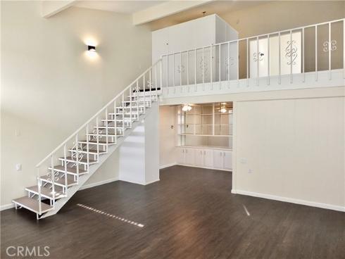 1891  Mckinney  26B  Way, Seal Beach, CA