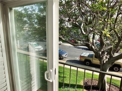 1891  Mckinney  26B  Way, Seal Beach, CA