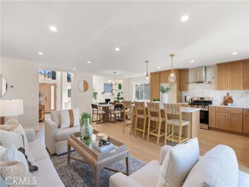 4589  Almond   Avenue, Seal Beach, CA