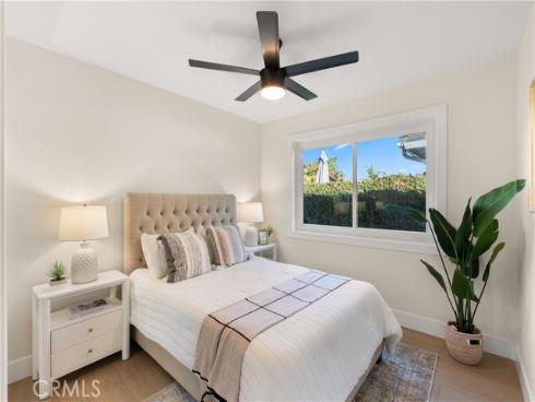 4589  Almond   Avenue, Seal Beach, CA