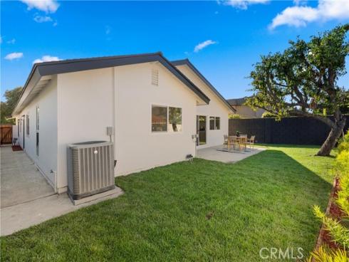 4589  Almond   Avenue, Seal Beach, CA