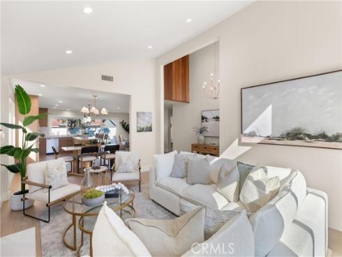 4589  Almond   Avenue, Seal Beach, CA