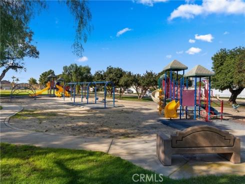 4589  Almond   Avenue, Seal Beach, CA