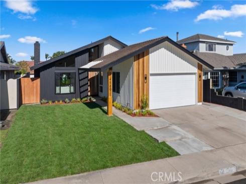 4589  Almond   Avenue, Seal Beach, CA