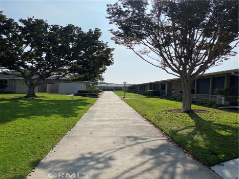 13160  Nassau  211H  Drive, Seal Beach, CA