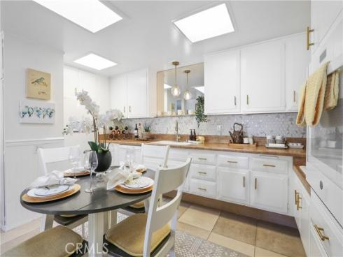 13660 Annandale 22i M1 Drive, Seal Beach, CA