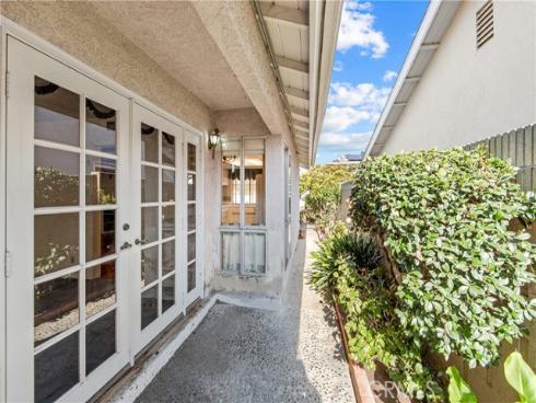 4501  Fir  , Seal Beach, CA