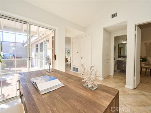 370 Electric , Seal Beach, CA