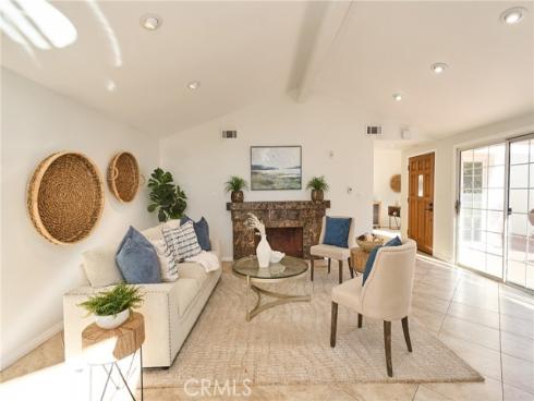 370 Electric , Seal Beach, CA