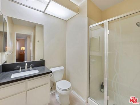 12400 Montecito 403 Road, Seal Beach, CA