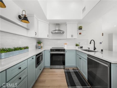 1641 Monterey 18E RoadM-2, Seal Beach, CA