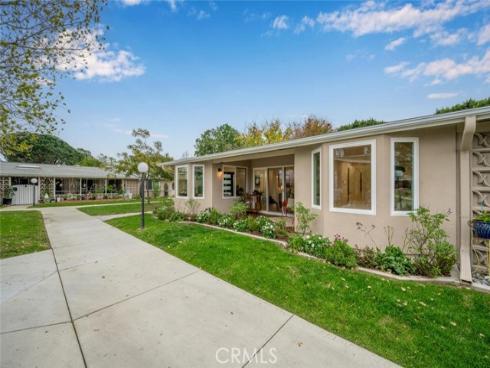 1271 Kenwood 163L RoadM-7, Seal Beach, CA