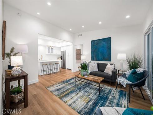 1271 Kenwood 163L RoadM-7, Seal Beach, CA