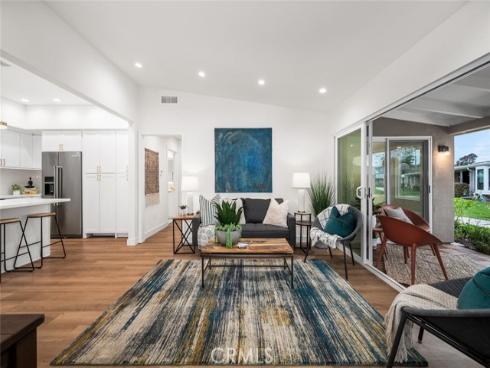 1271 Kenwood 163L RoadM-7, Seal Beach, CA