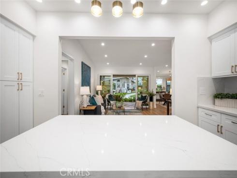 1271 Kenwood 163L RoadM-7, Seal Beach, CA