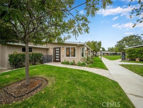 1271 Kenwood 163L RoadM-7, Seal Beach, CA