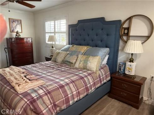 1860  Mckinney Wy M15-21a  , Seal Beach, CA