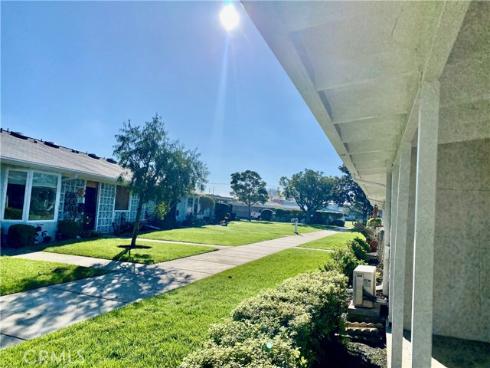 13840 Canoe Brook Dr., M3-6g , Seal Beach, CA