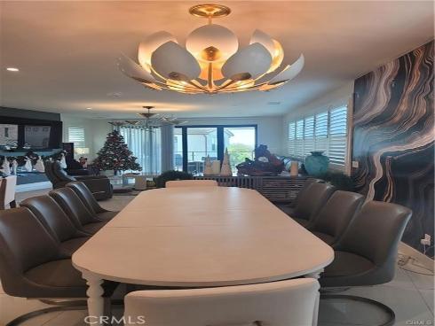 208 Ocean Place, Seal Beach, CA