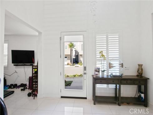 208 Ocean Place, Seal Beach, CA