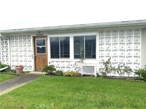 1621 Monterey Rd., M2-19h , Seal Beach, CA