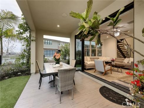 10 Ocean Place , Seal Beach, CA