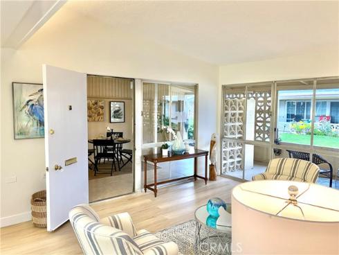 13581 Medinac Ln M5-71e , Seal Beach, CA