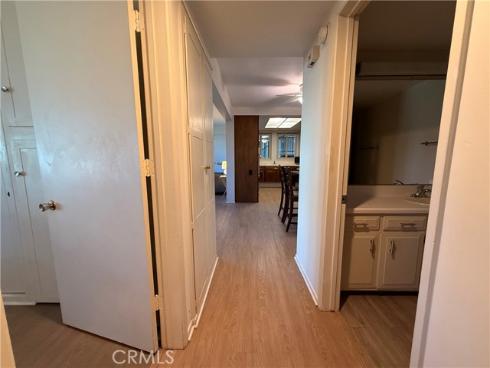 1811  Saint John  41E  Road, Seal Beach, CA