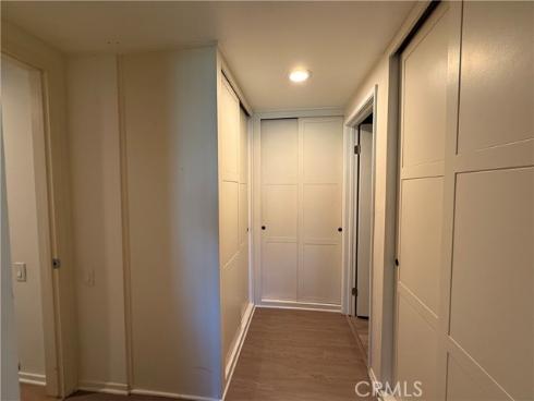 1811 Saint John 41E Road, Seal Beach, CA