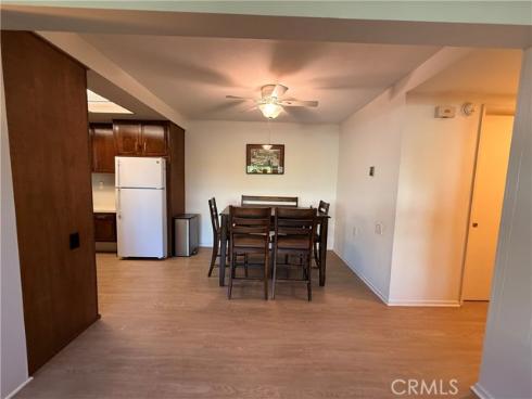 1811  Saint John  41E  Road, Seal Beach, CA