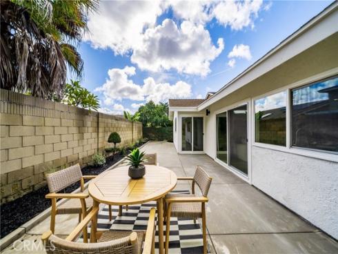 3550 Bluebell Street, Seal Beach, CA