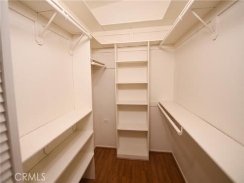 1842  Thunderbird  1A  Drive, Seal Beach, CA