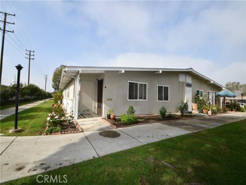 1842  Thunderbird  1A  Drive, Seal Beach, CA